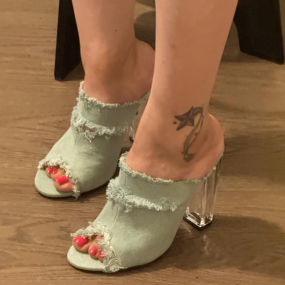 💙DENIM MULES 🖤💗